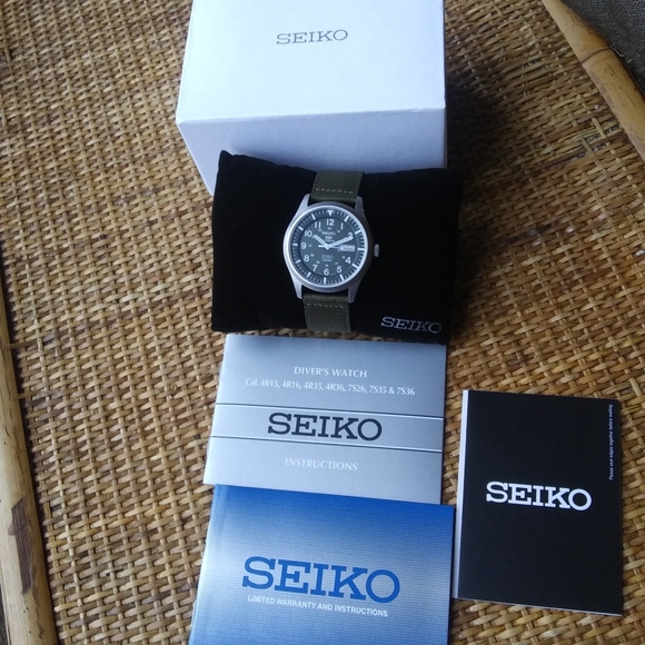 Seiko 5 SNZG09K1 42mm automatic - Picture 3 of 7
